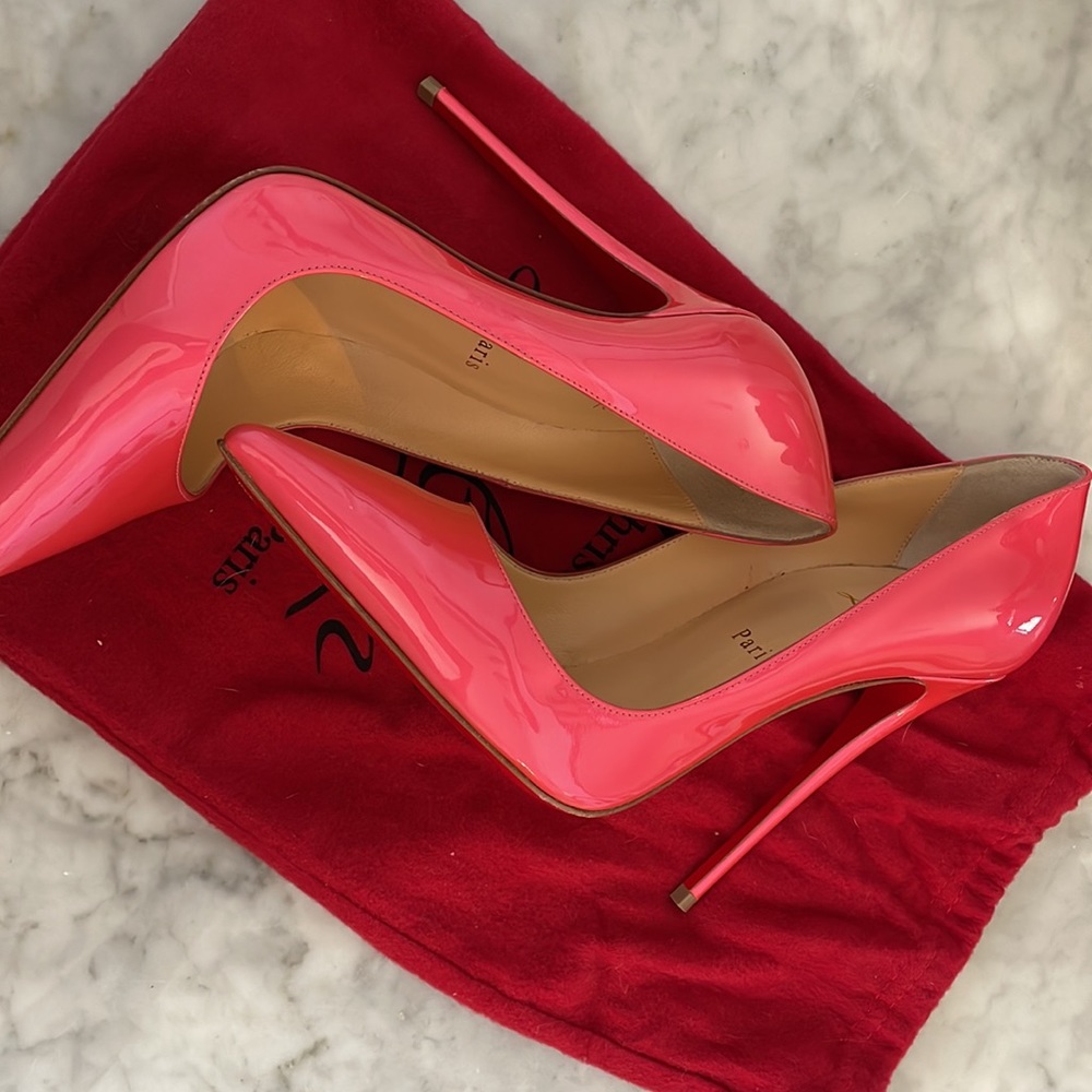 CHRISTIAN LOUBOUTIN So Kate 120 Patent Leather Hot Pink